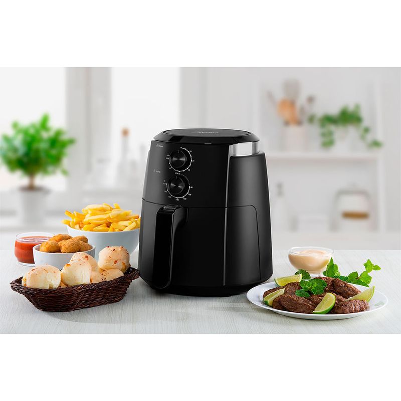 06.Fritadeira-Eletrica-Airfryer-3.5L-Midea---FRE35P1.FRE35P2-ambientado