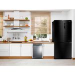 06.Geladeira-French-Door-482L-Midea-preto---MD-RF556FGA291.MD-RF556FGA292-ambientado